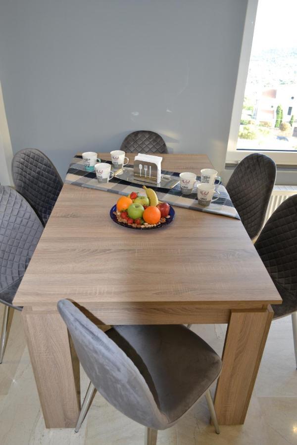"Stergiou Luxury Apartments" Με Κοινη Πισινα Saronida Eksteriør billede