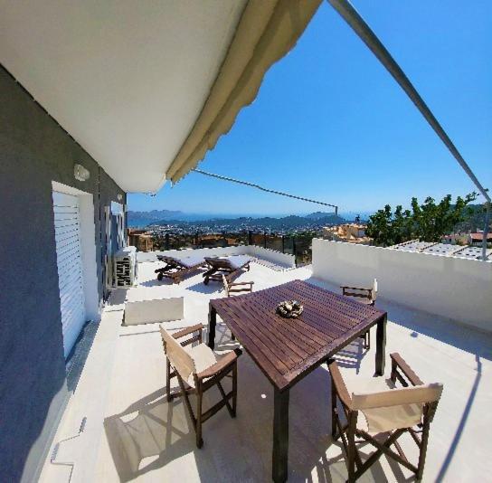 "Stergiou Luxury Apartments" Με Κοινη Πισινα Saronida Eksteriør billede